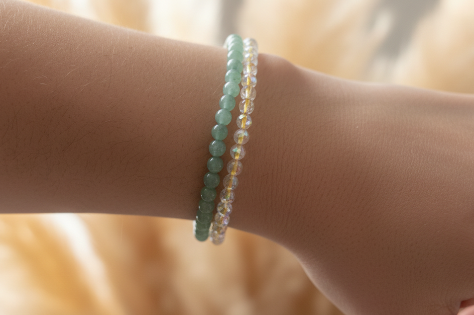 Bracelet aventurine verte porté, bijou féminin pour harmonie émotionnelle