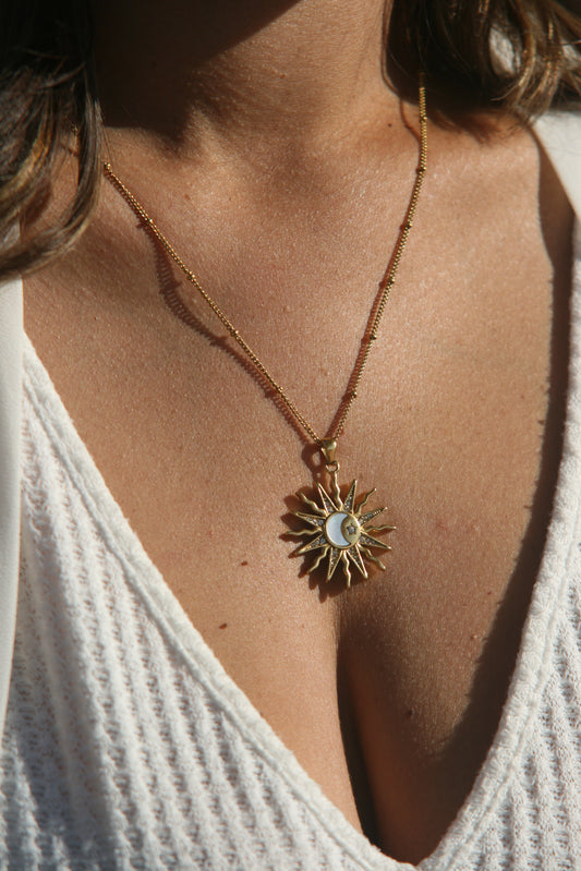 Collier élégant, Soleil & lune