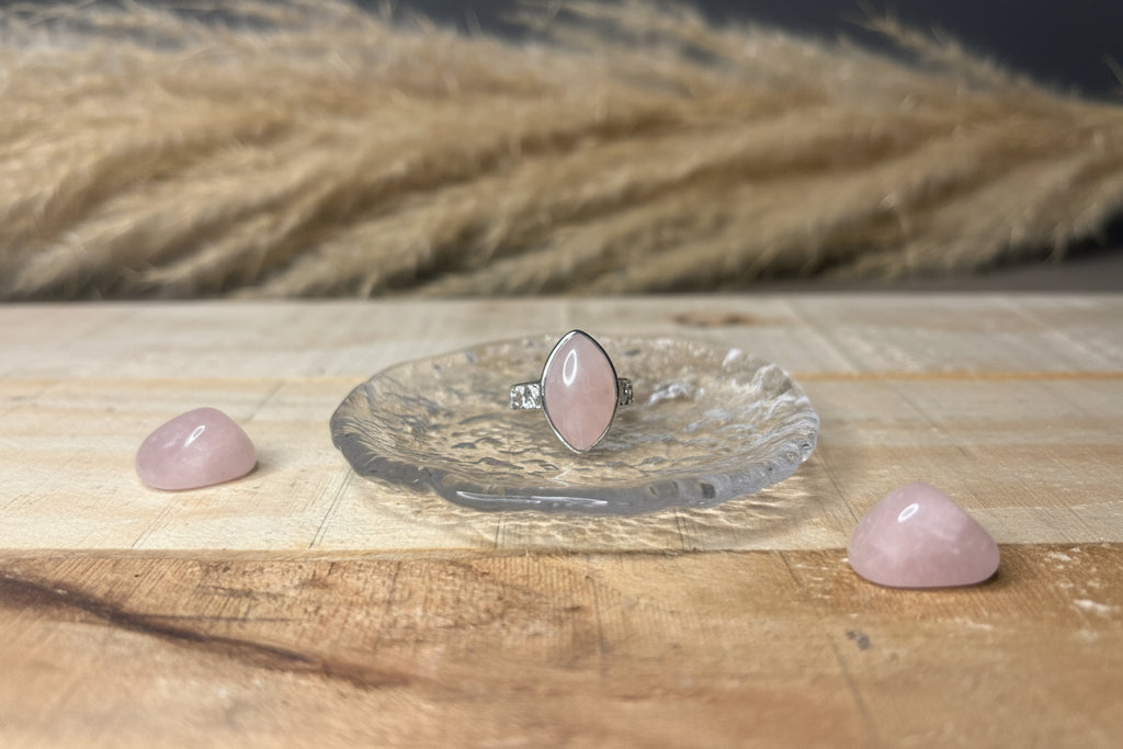 Bague Quartz Rose • Cuivre Argenté • Élégance et Énergie Douce