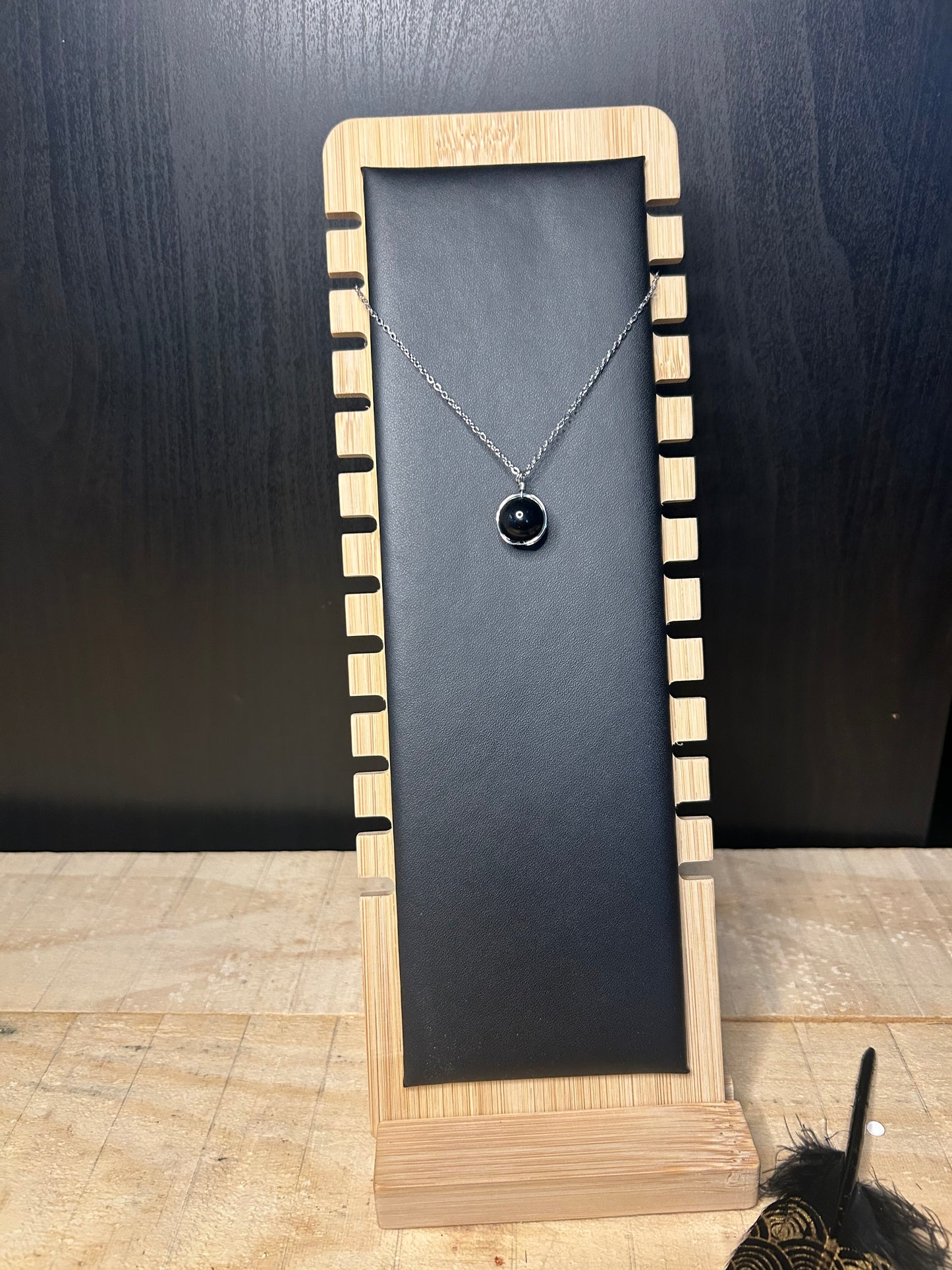 Collier “Protection Élégante” – Obsidienne Noire